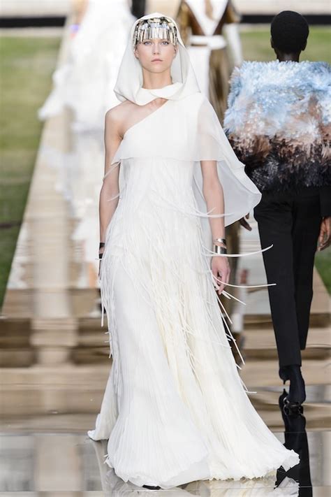 abiti da sposa givenchy|Dresses .